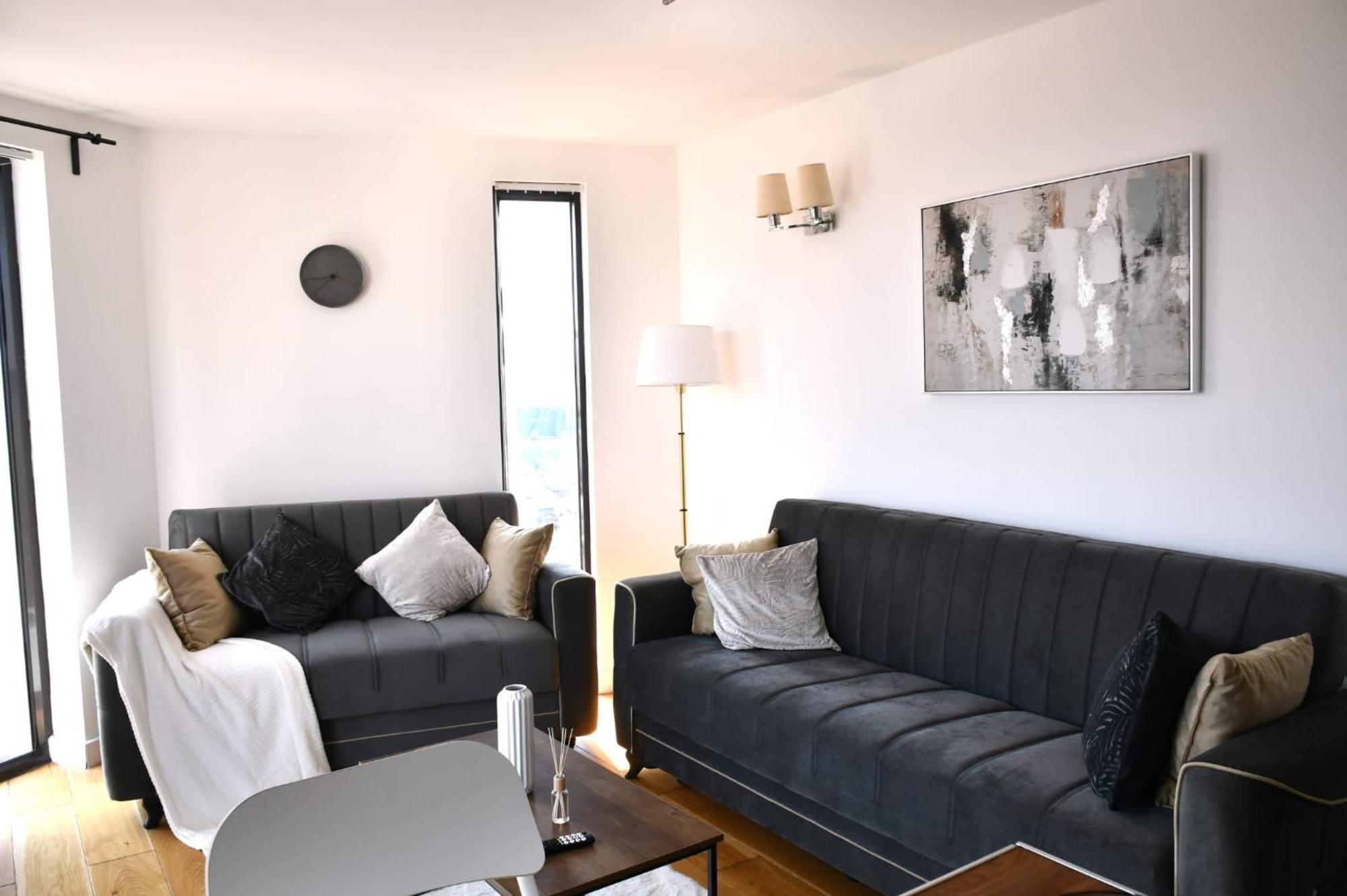 Spacious 2bedroom In Airport Apartamento
