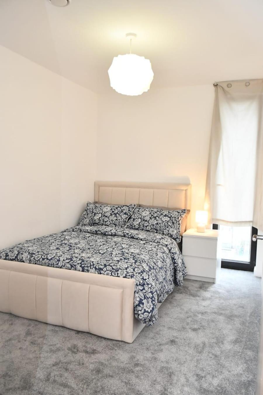 Spacious 2bedroom In Airport Apartamento *